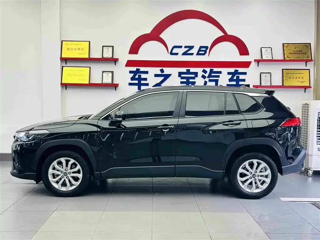 Toyota Frontlander 2024 из CN, фото 4