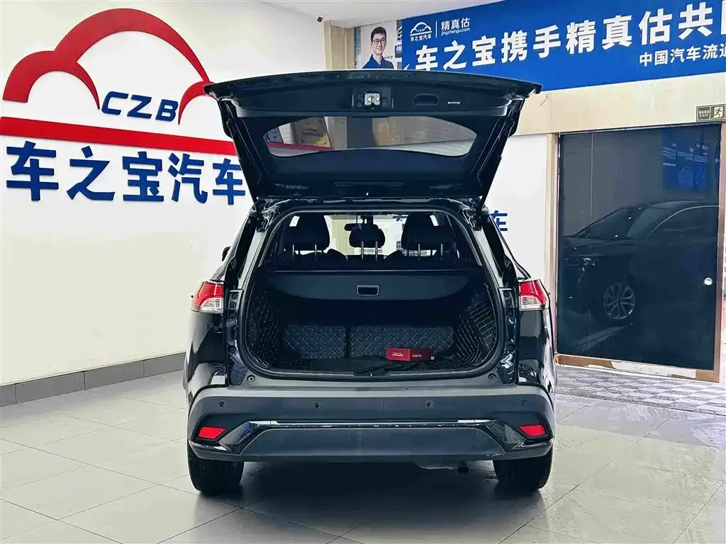 Toyota Frontlander 2024 из CN, фото 10
