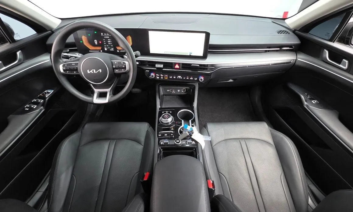 Kia K5 2024 из KR, фото 4