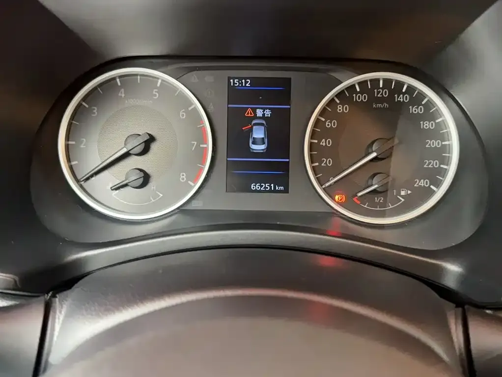 Nissan Sylphy 2022 из CN, фото 6