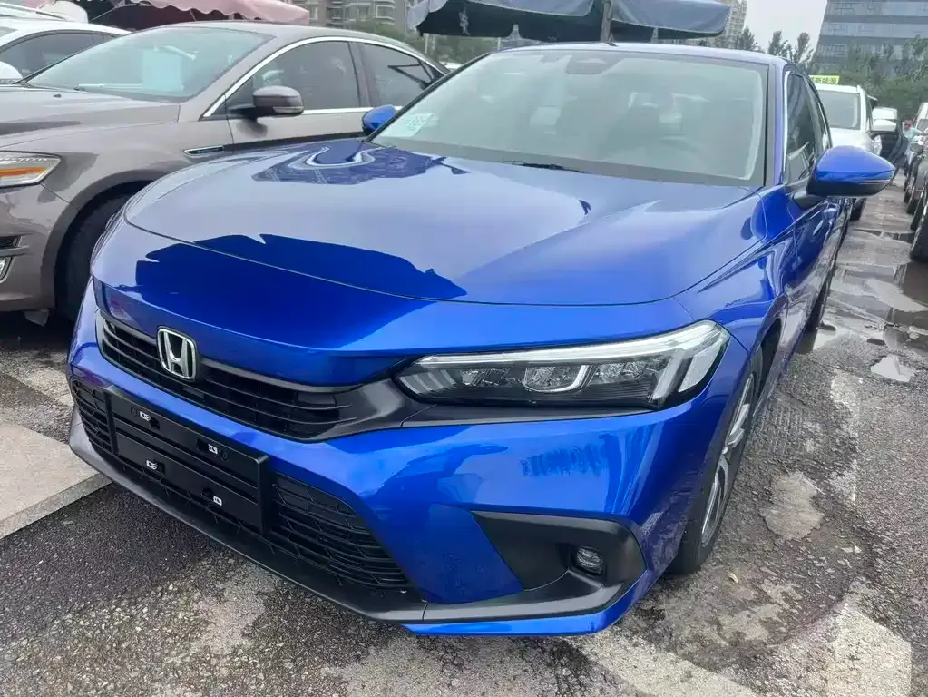 Honda Civic — фото 1