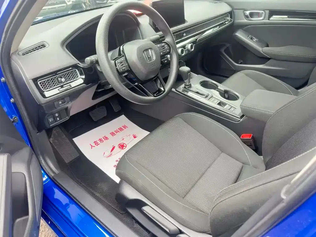 Honda Civic — фото 9