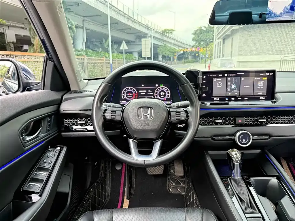 Honda Accord — фото 3