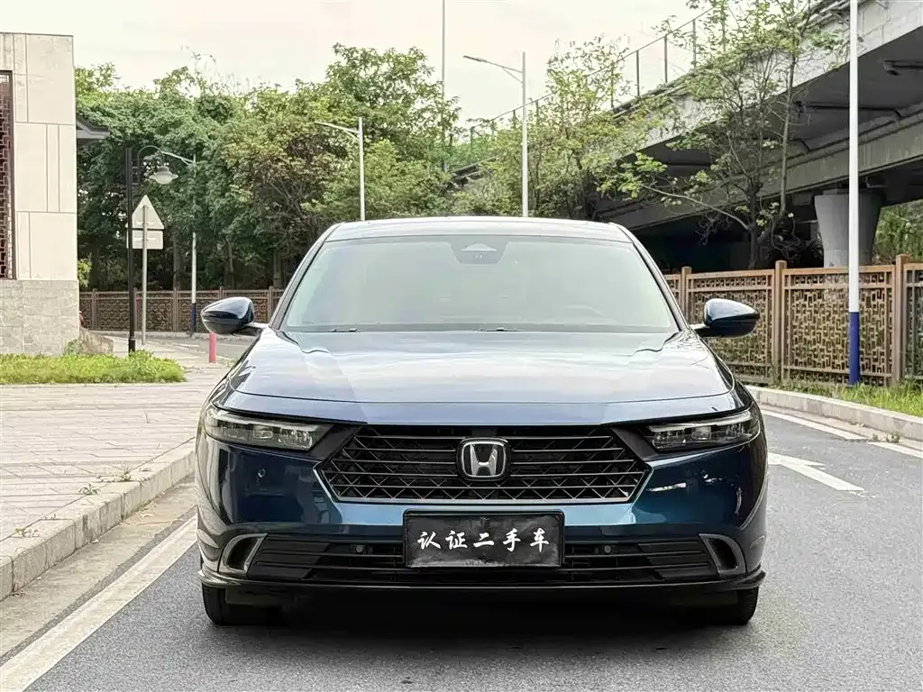 Honda Accord — фото 4