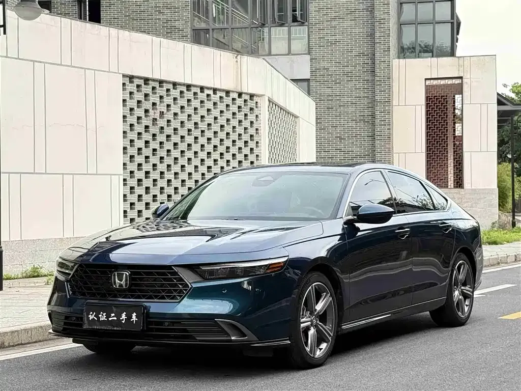 Honda Accord — фото 5