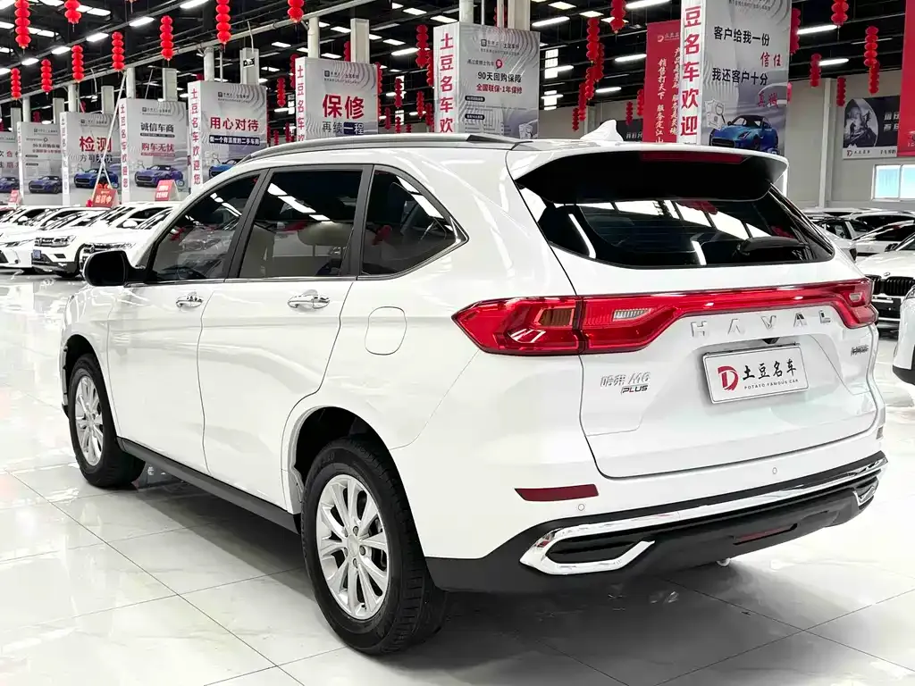 Haval M6 — фото 9