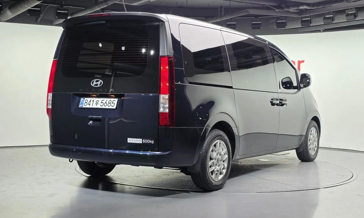 Hyundai Staria 2025 из KR, фото 9