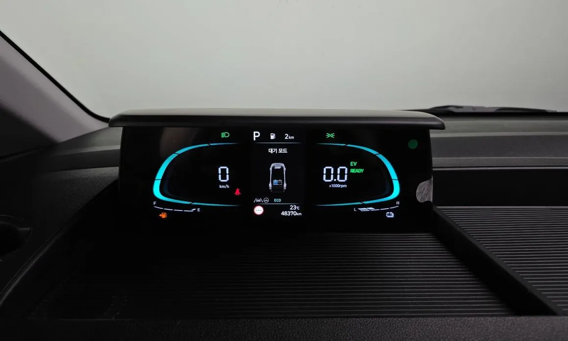 Hyundai Staria 2025 из KR, фото 3