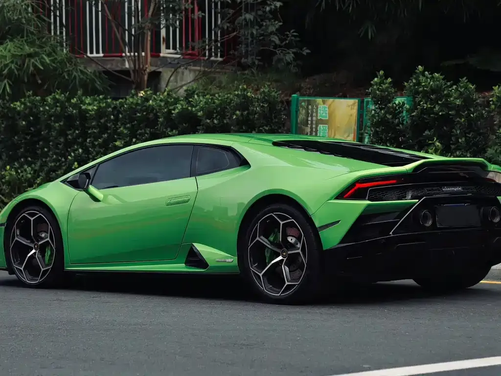 Lamborghini Huracan — фото 8