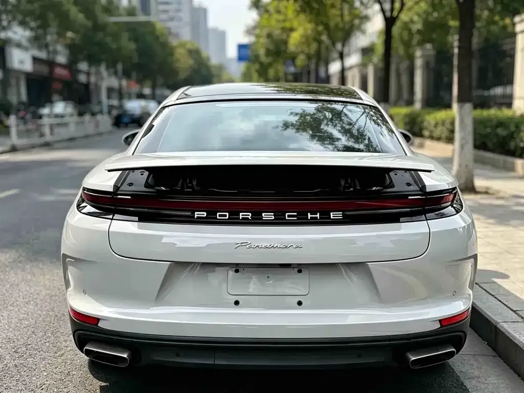 Porsche Panamera — фото 7