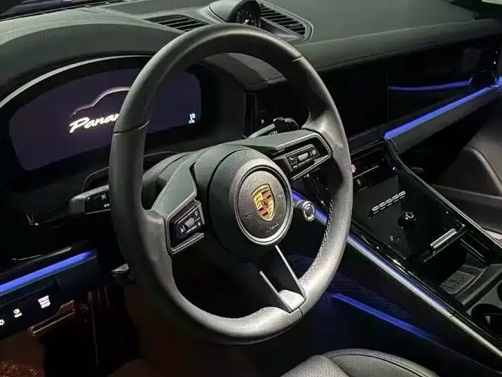 Porsche Panamera — фото 2