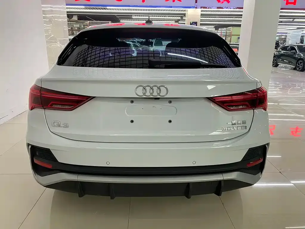 Audi Q3 Sportback 2022 из CN, фото 7