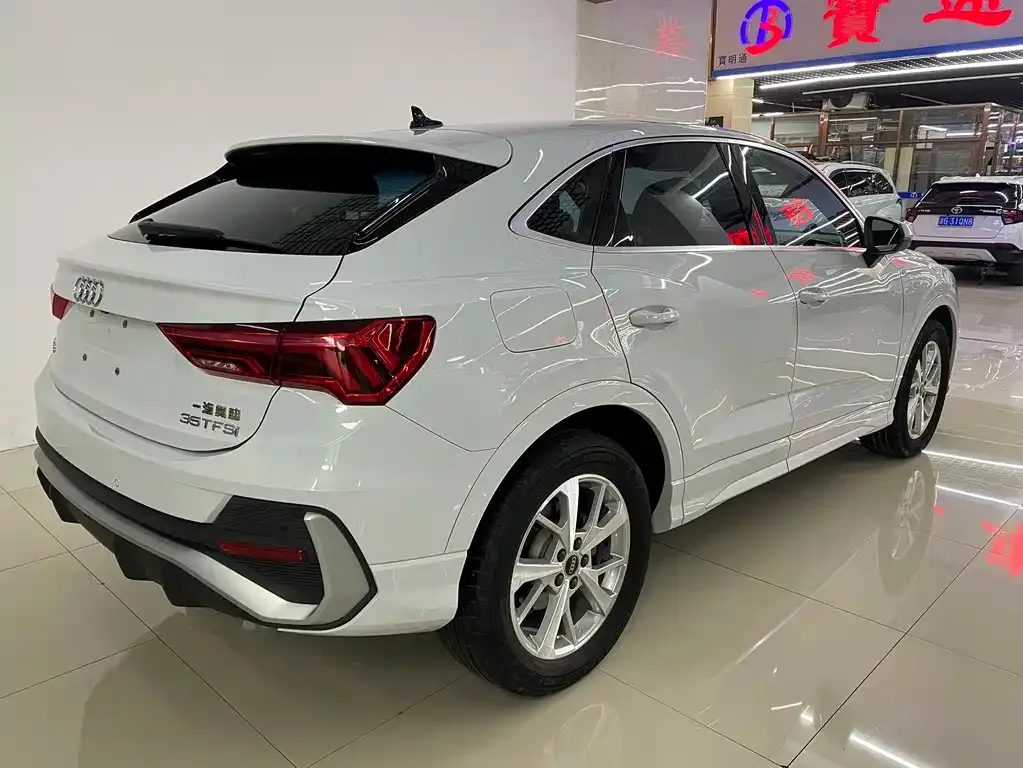 Audi Q3 Sportback 2022 из CN, фото 3