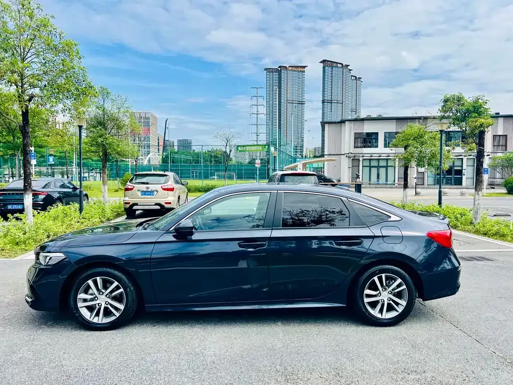 Honda Civic — фото 8