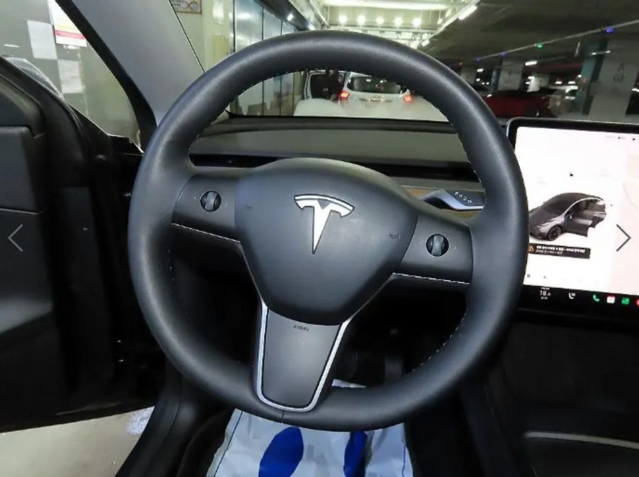Tesla Model Y — фото 2