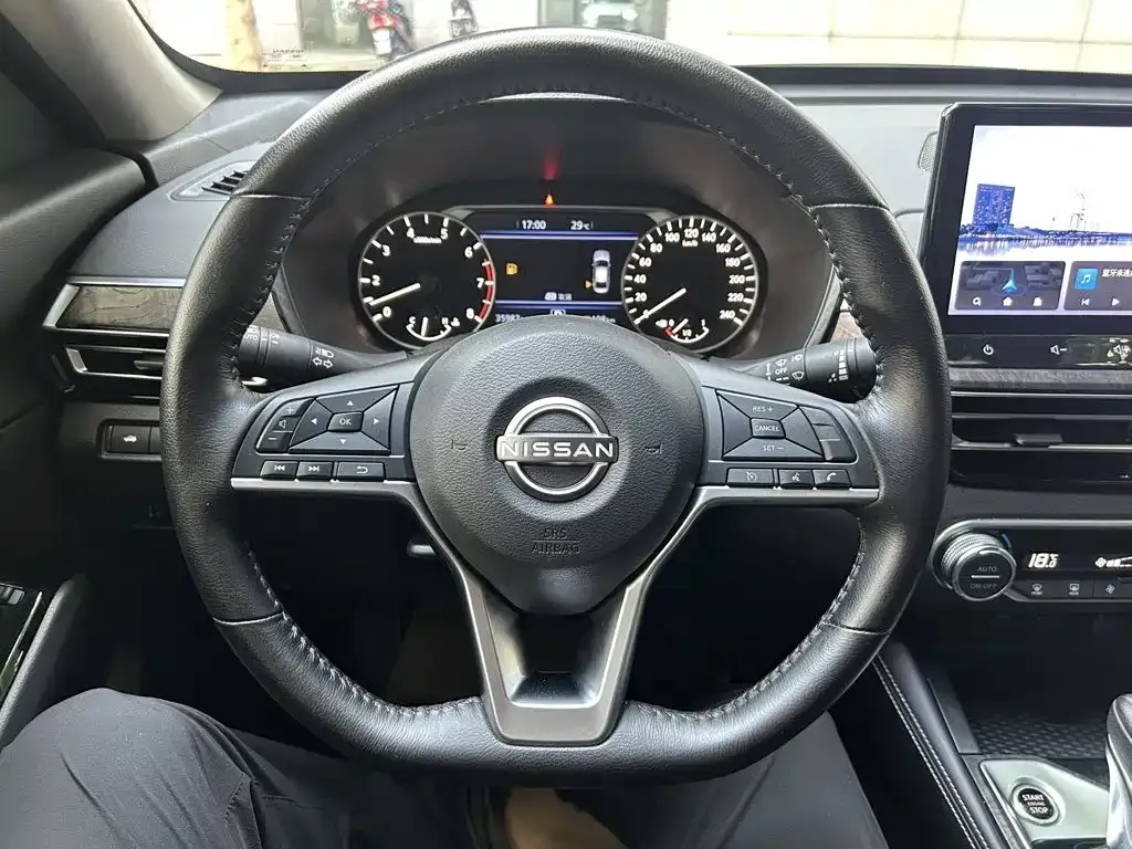 Nissan Teana — фото 4