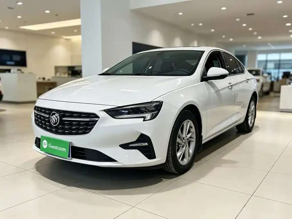 Buick Regal — фото 1