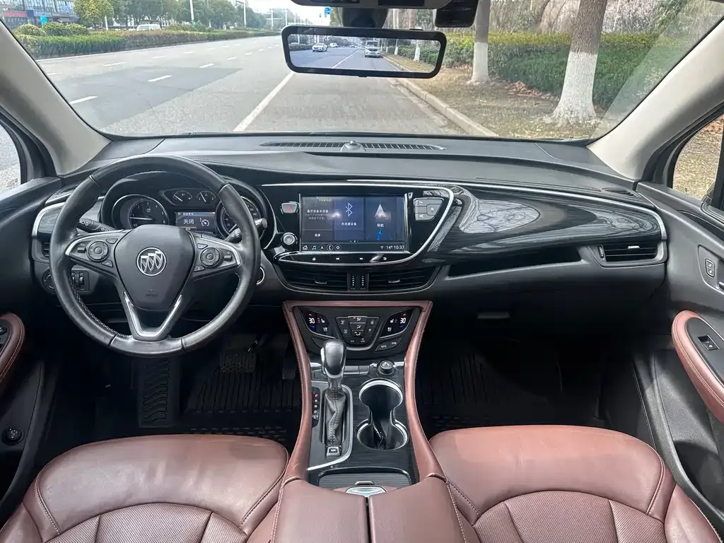 Buick Envision Plus — фото 7