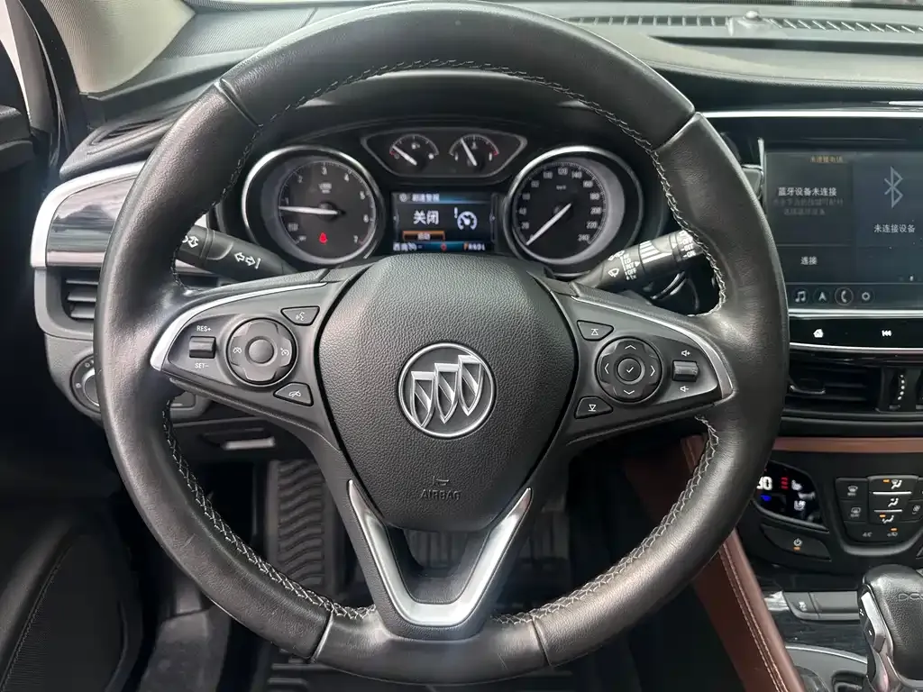 Buick Envision Plus — фото 9