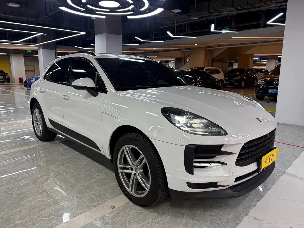 Porsche Macan — фото 5