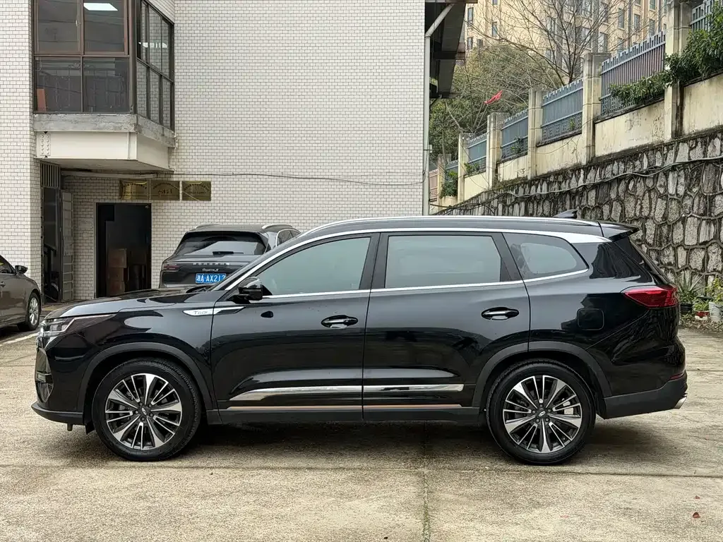 Chery Tiggo 8 PRO — фото 8