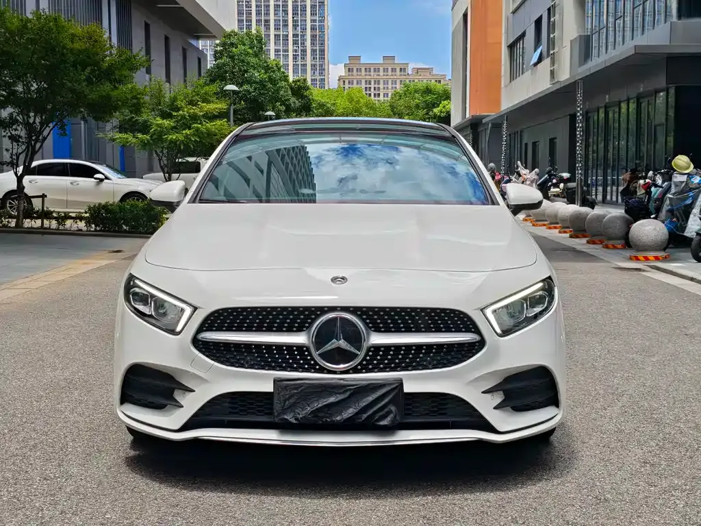 Mercedes-Benz A-Class — фото 7