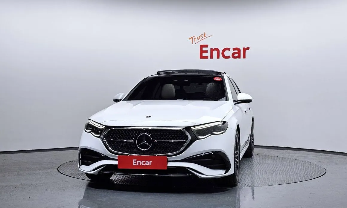 Mercedes-Benz E-Class — фото 5