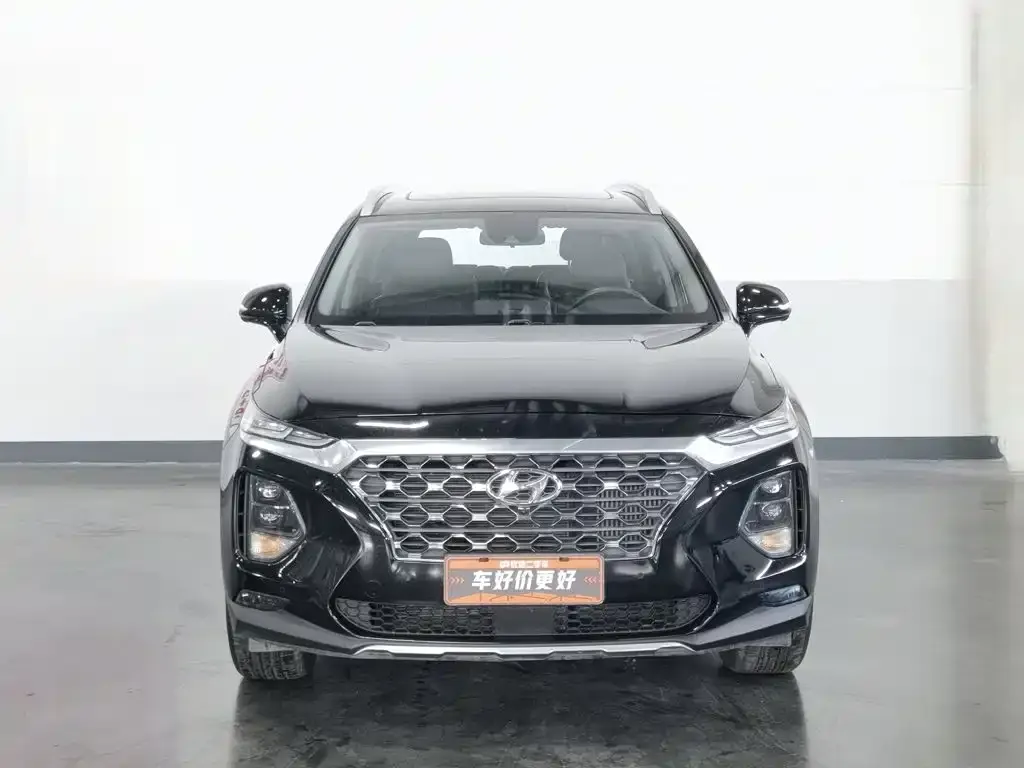 Hyundai Santa Fe — фото 5
