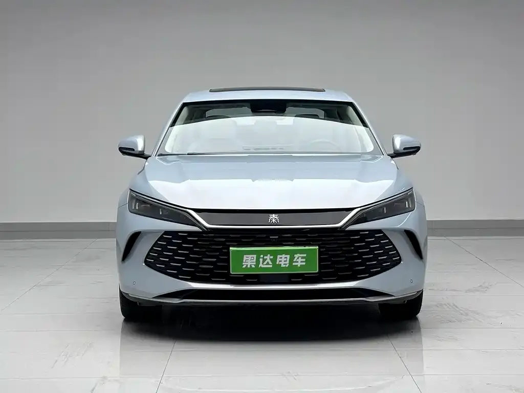 BYD Qin L — фото 6