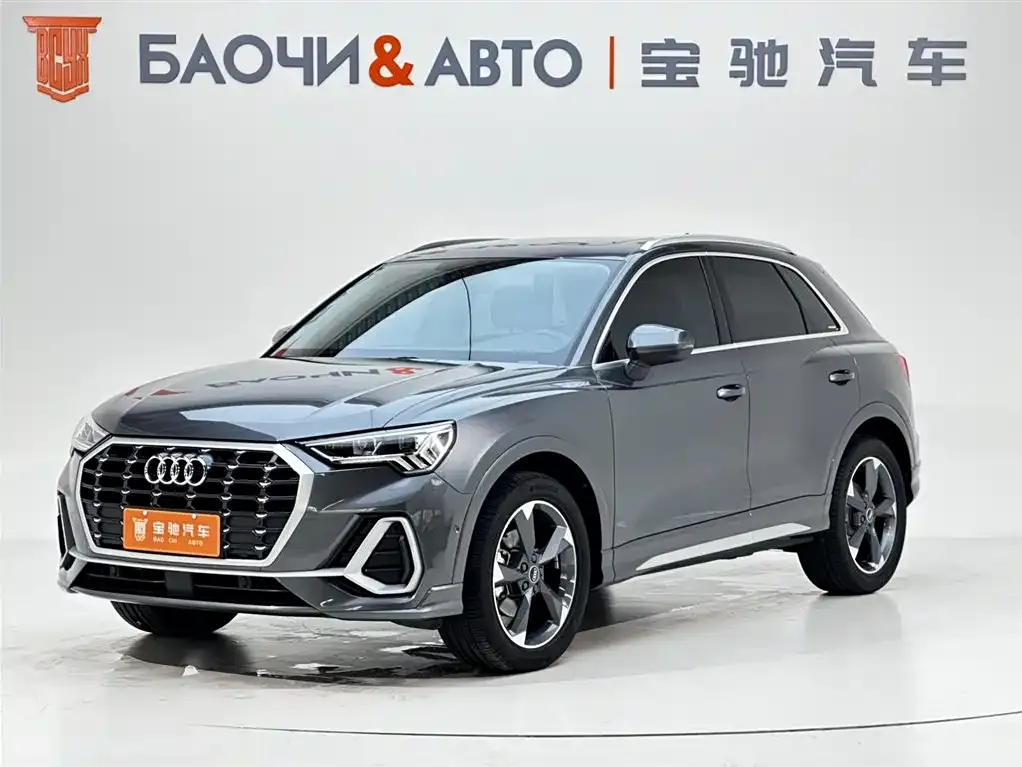 Audi Q3 — фото 1