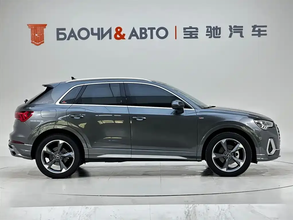 Audi Q3 — фото 3