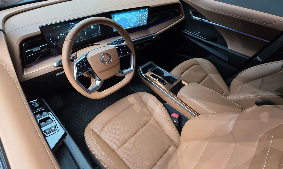 KG Mobility (Ssangyong) Torres — фото 4