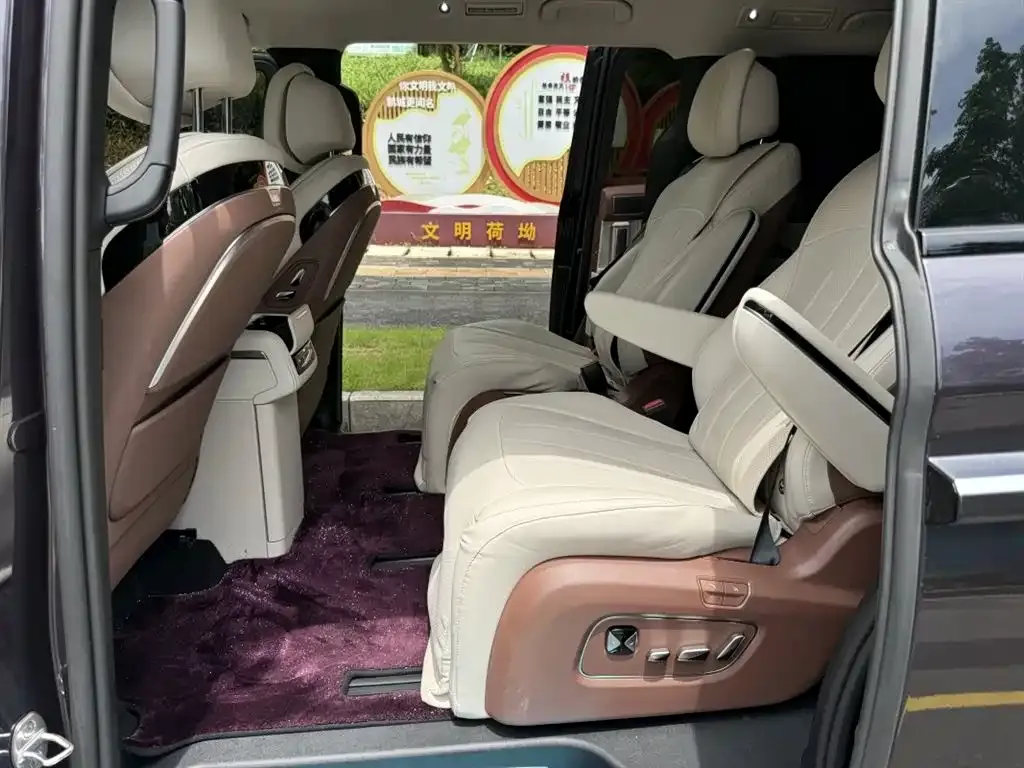 BYD Xia 2025 из CN, фото 3