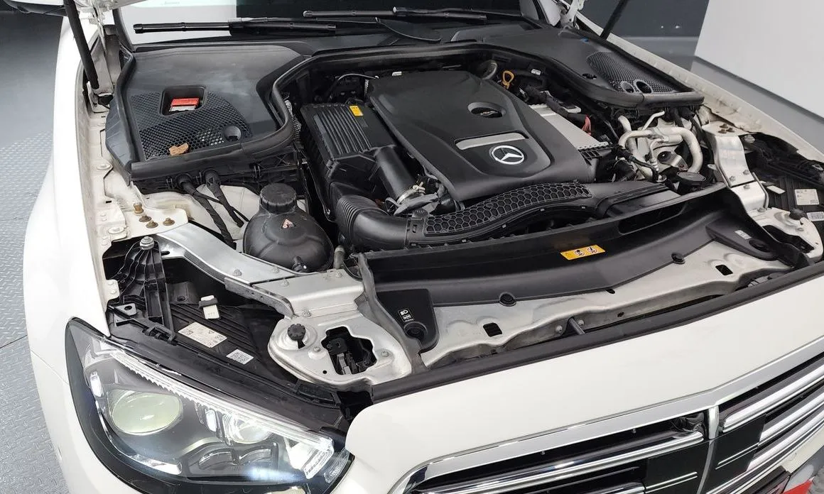 Mercedes-Benz E-Class 2023 из KR, фото 8
