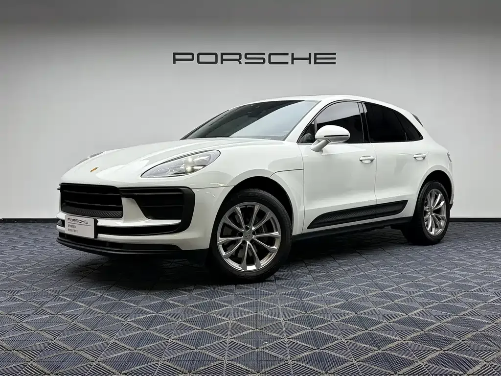 Porsche Macan — фото 1