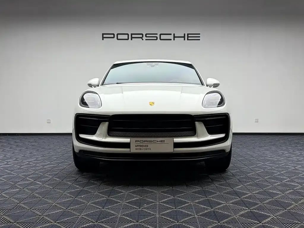 Porsche Macan — фото 10
