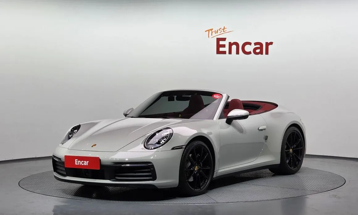 Porsche 911 Carrera Cabriolet 1