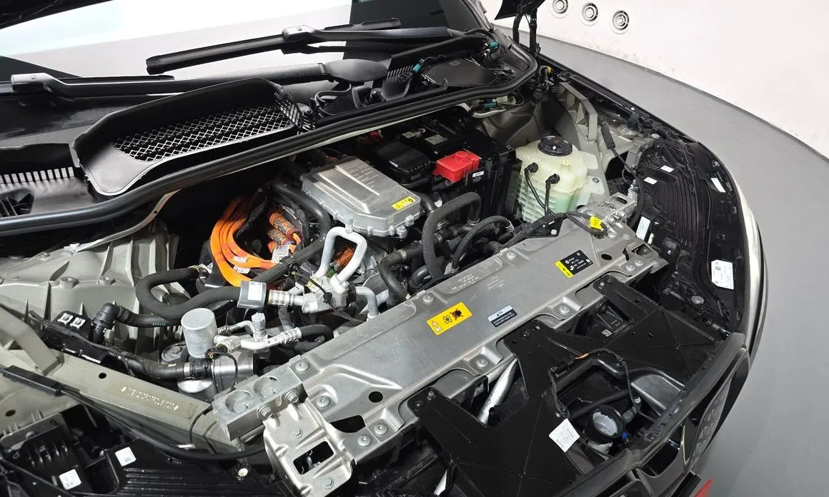 BMW iX 2023 из KR, фото 10
