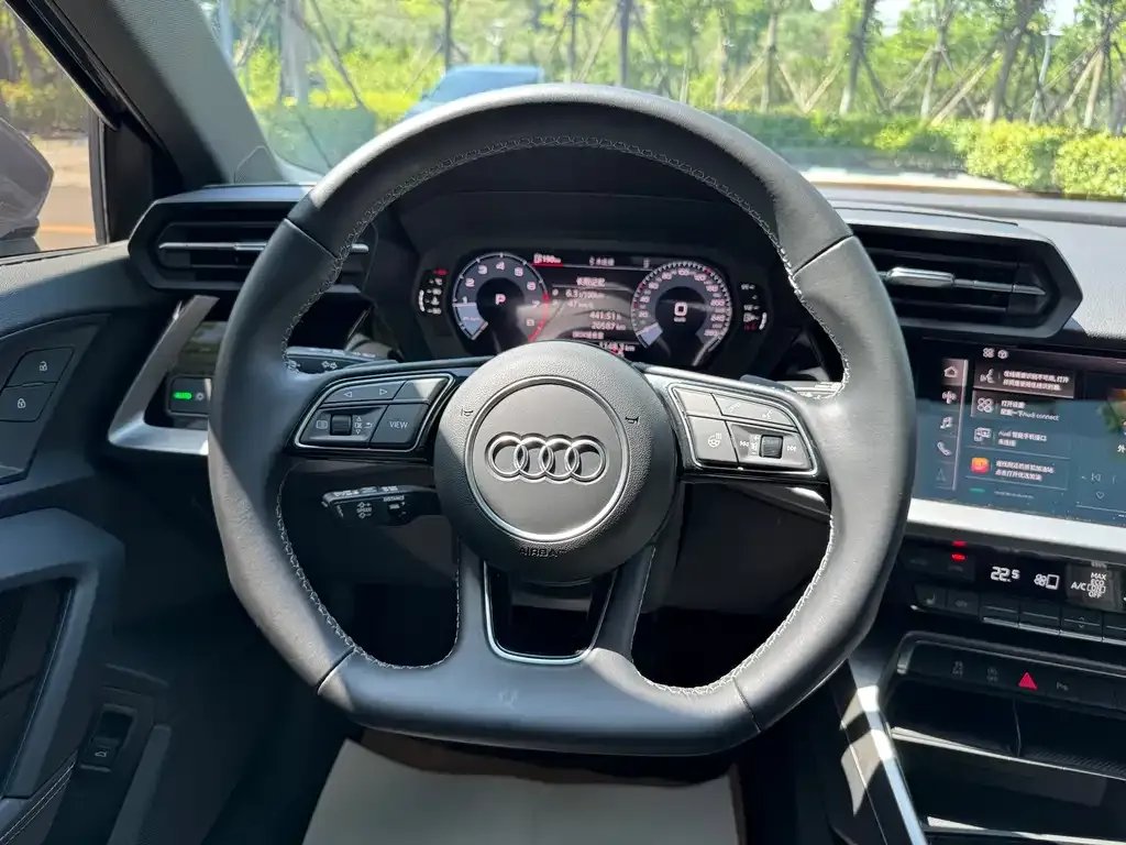 Audi A3 — фото 2