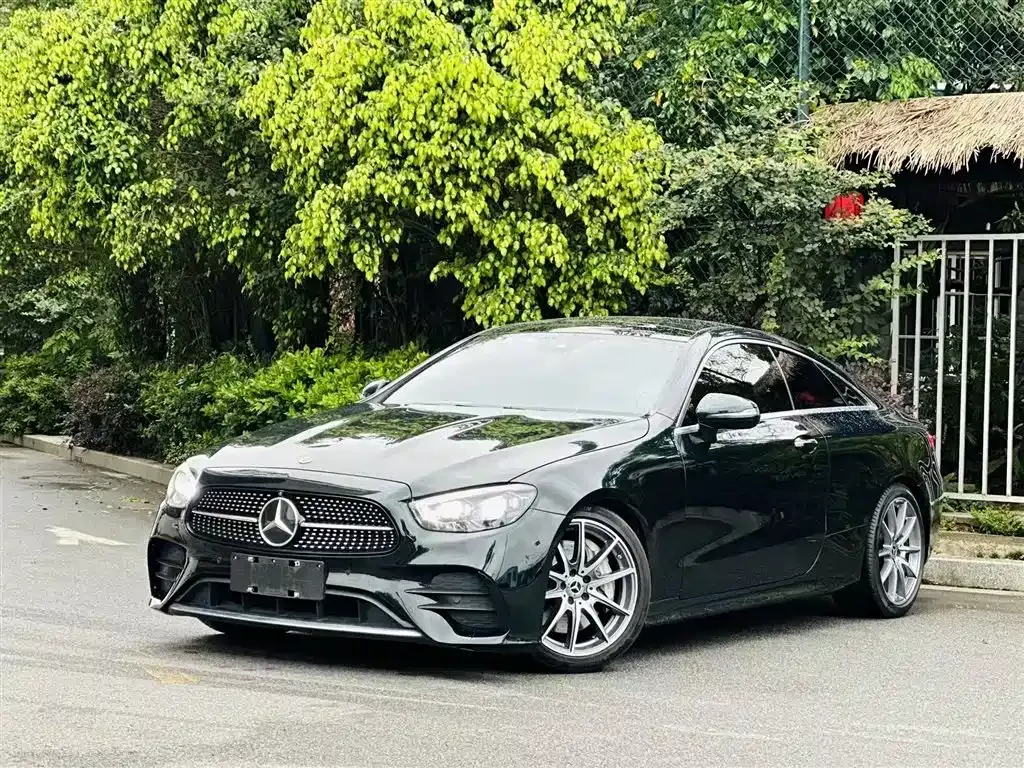 Mercedes-Benz E-Class (Import) — фото 1
