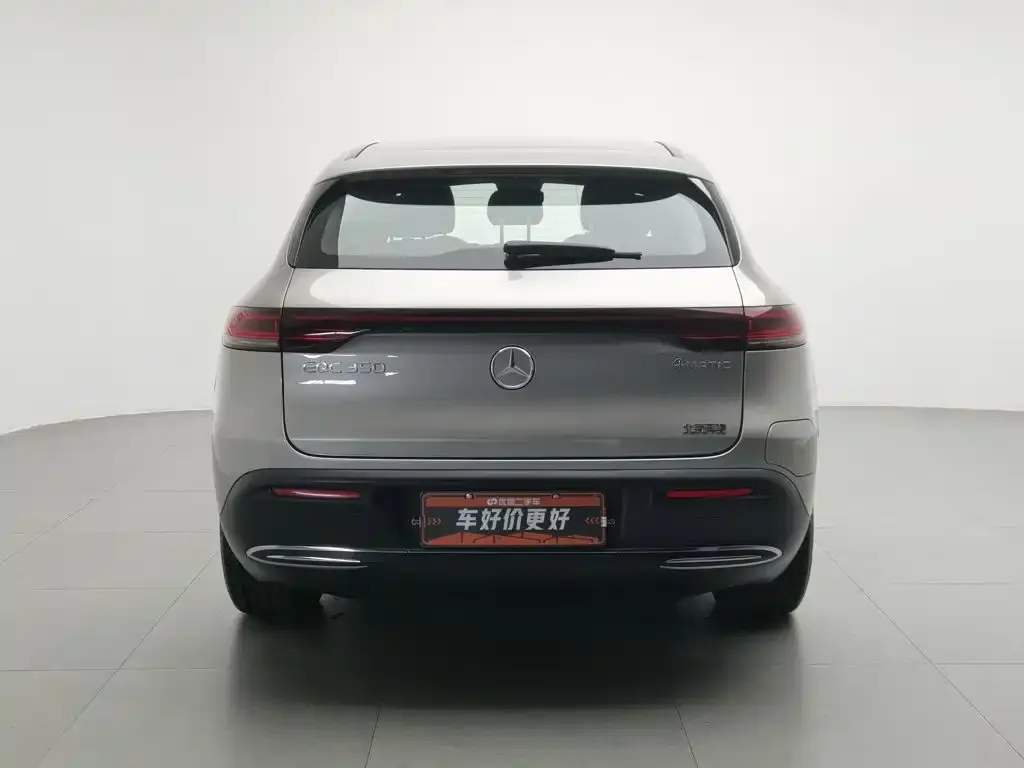 Mercedes-Benz EQC — фото 5
