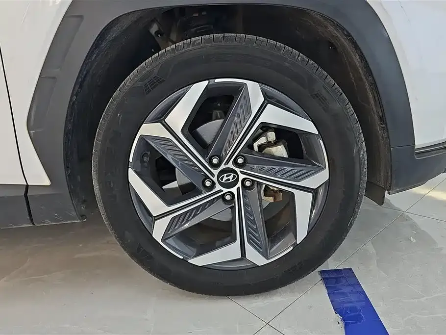 Hyundai Tucson — фото 9