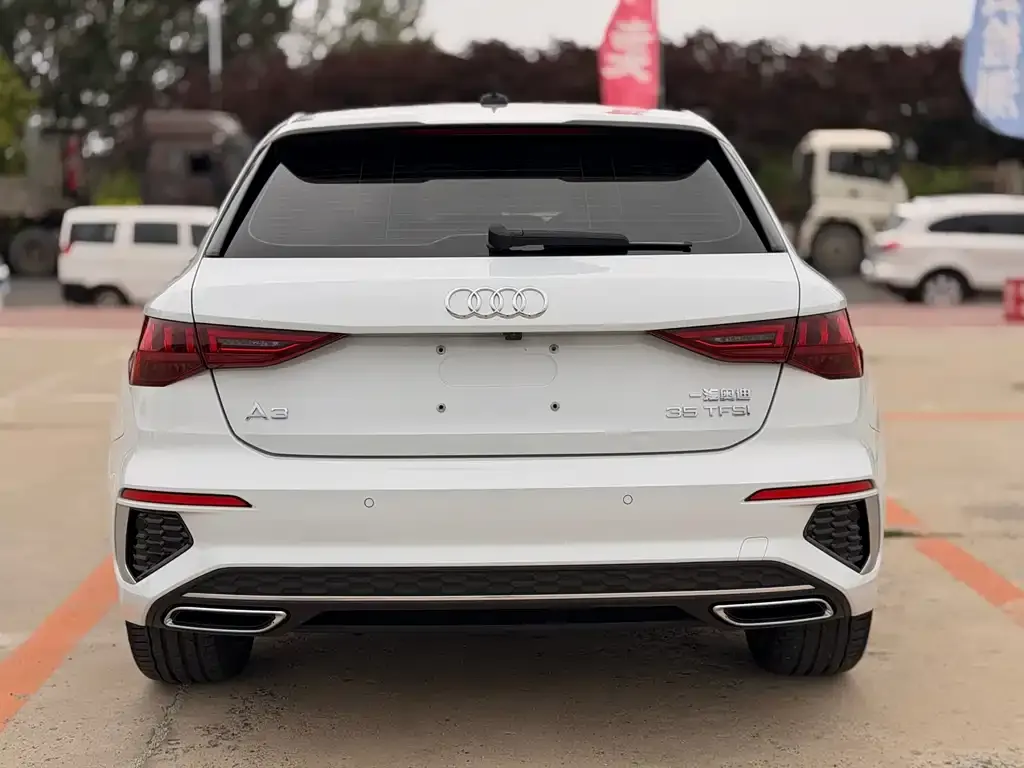 Audi A3 — фото 2