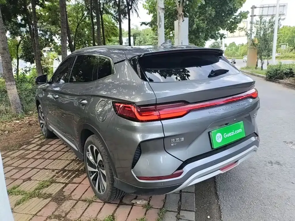 BYD PLUS New Energy — фото 7