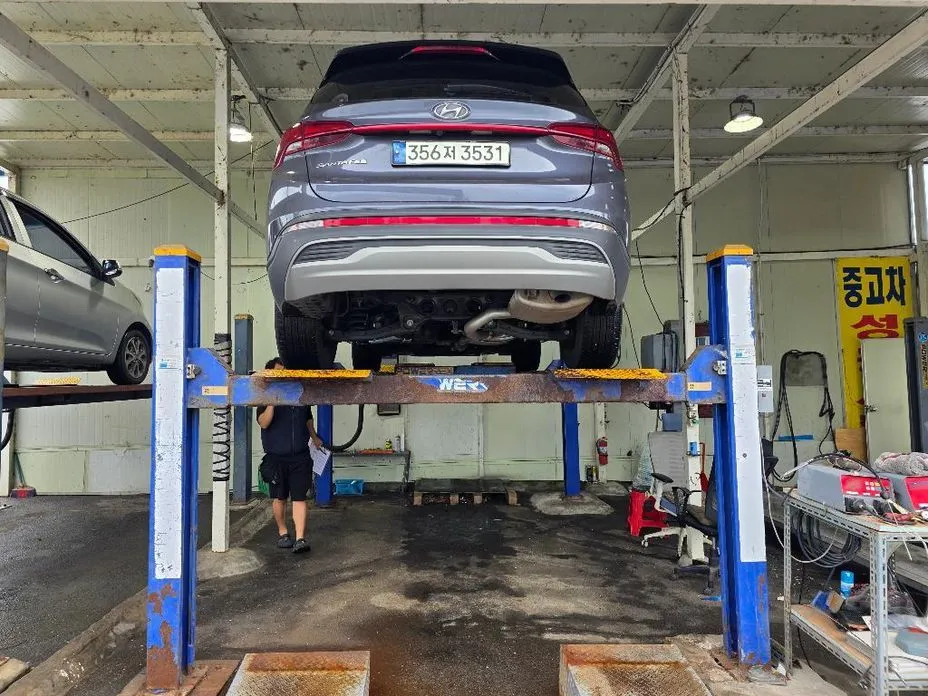 Hyundai Santafe — фото 2