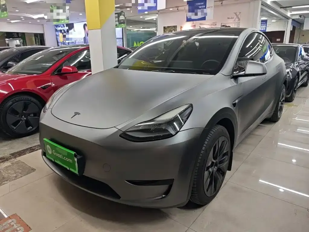 Tesla Model Y — фото 7