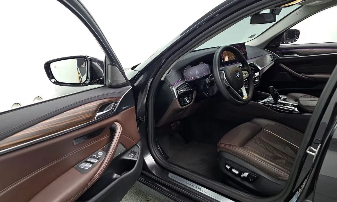 BMW 5-Series 2022 из KR, фото 5