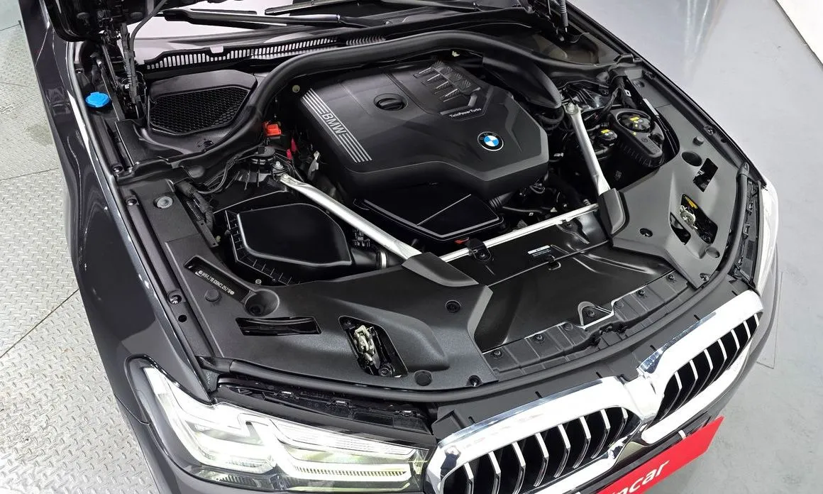 BMW 5-Series 2022 из KR, фото 4