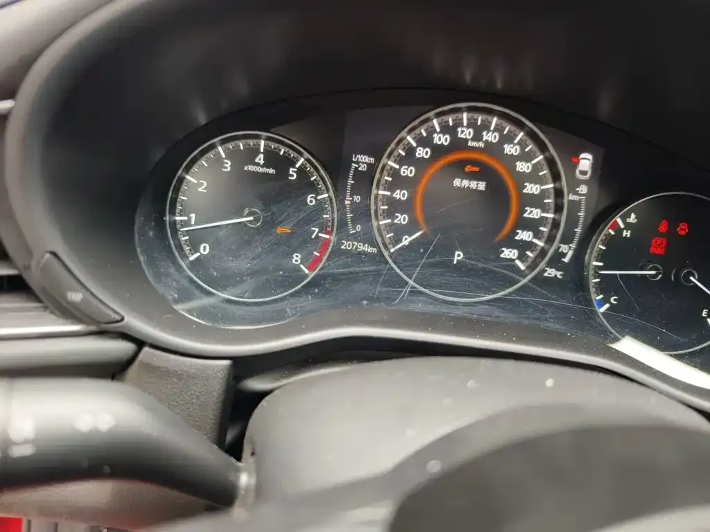 Mazda CX-30 2022 из CN, фото 9