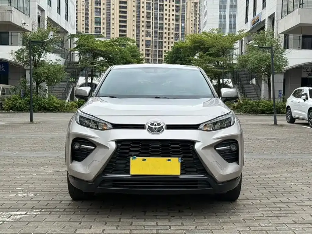 Toyota Wildlander — фото 6